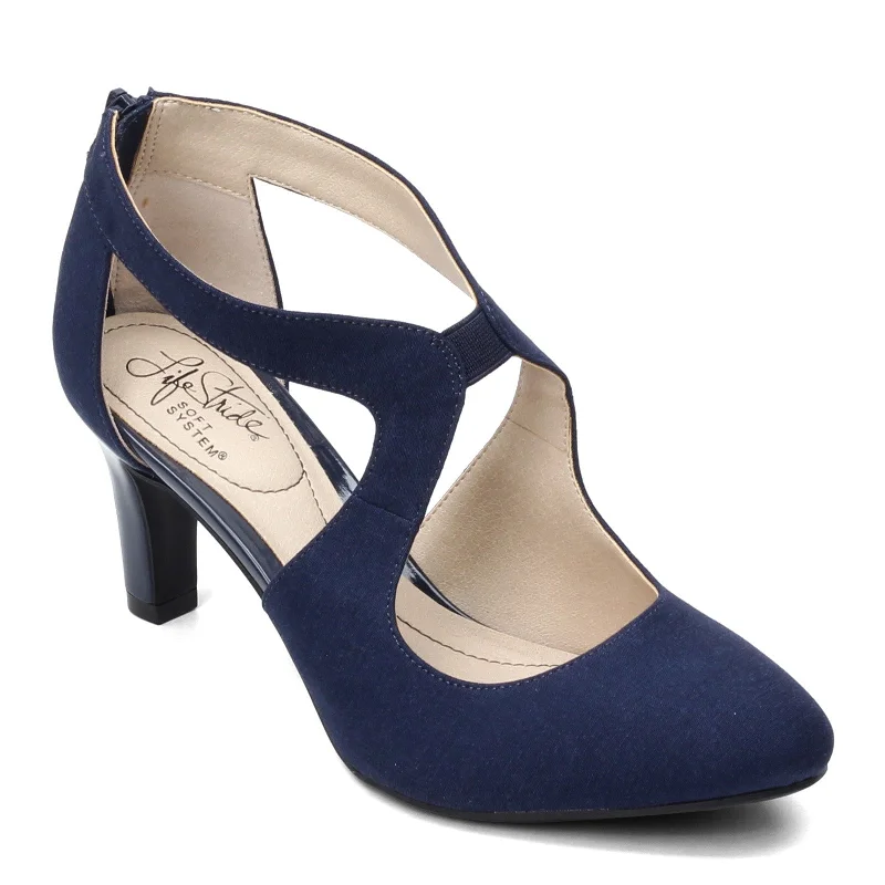 Women's LifeStride, Giovanna Pump---Fashionable Kitten Heels for Date Night