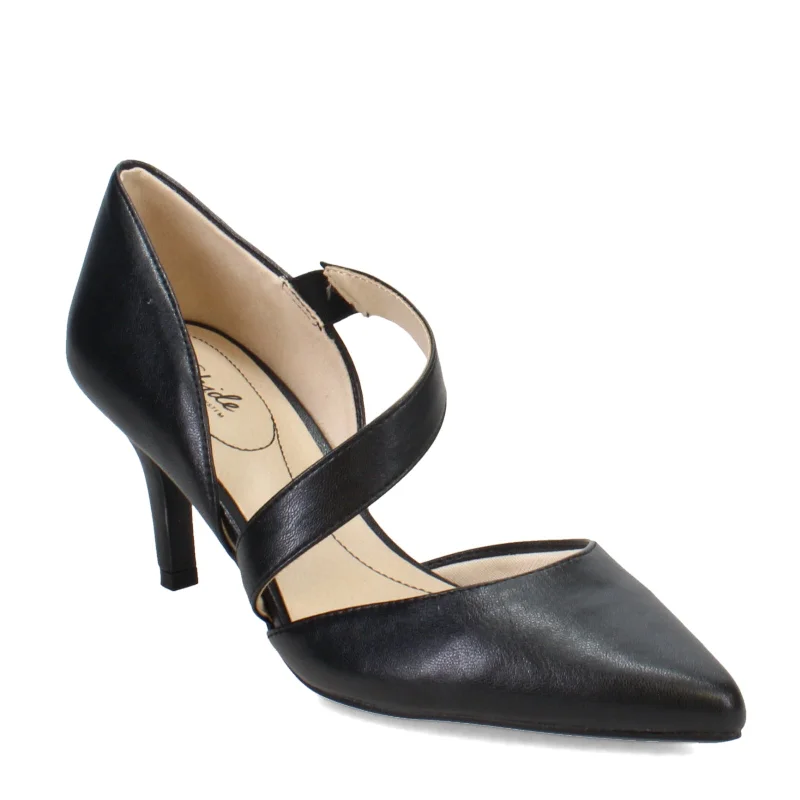 Women's Lifestride, Suki Pump---Fashionable Kitten Heels for Date Night