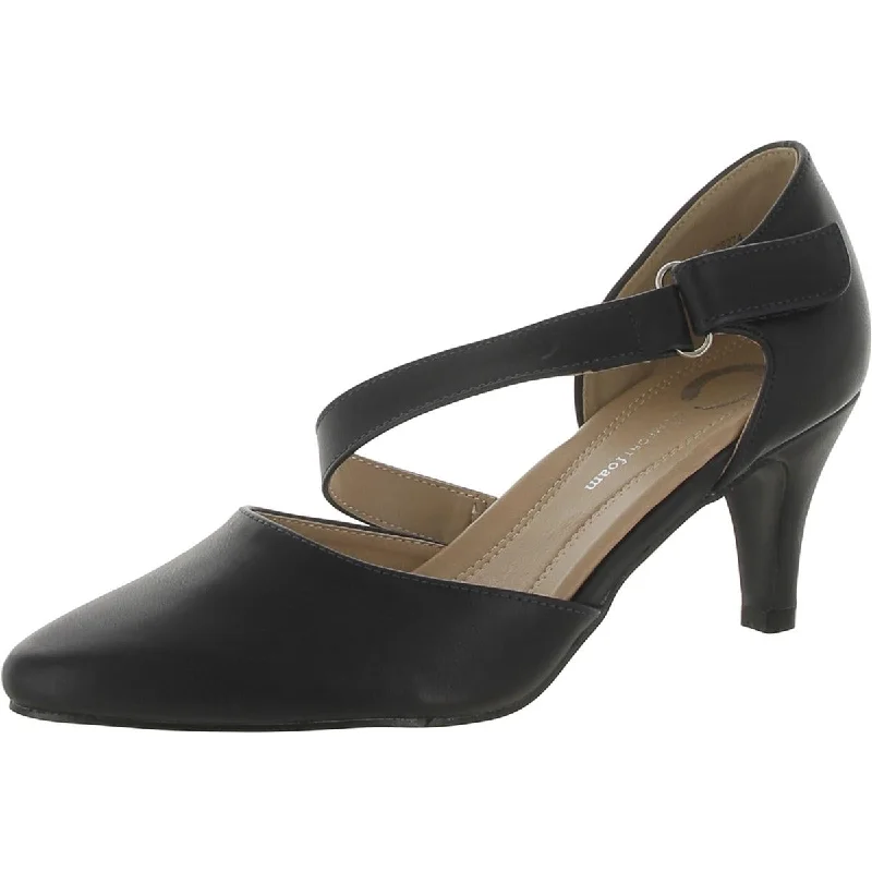 Journee Collection Womens Faux Leather Pumps