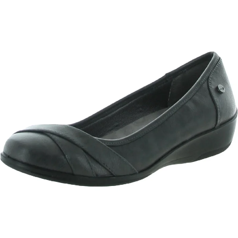 Stylish Slip-On Pumps for Quick Elegance---LifeStride Womens Loyal Slip On Casual Flats