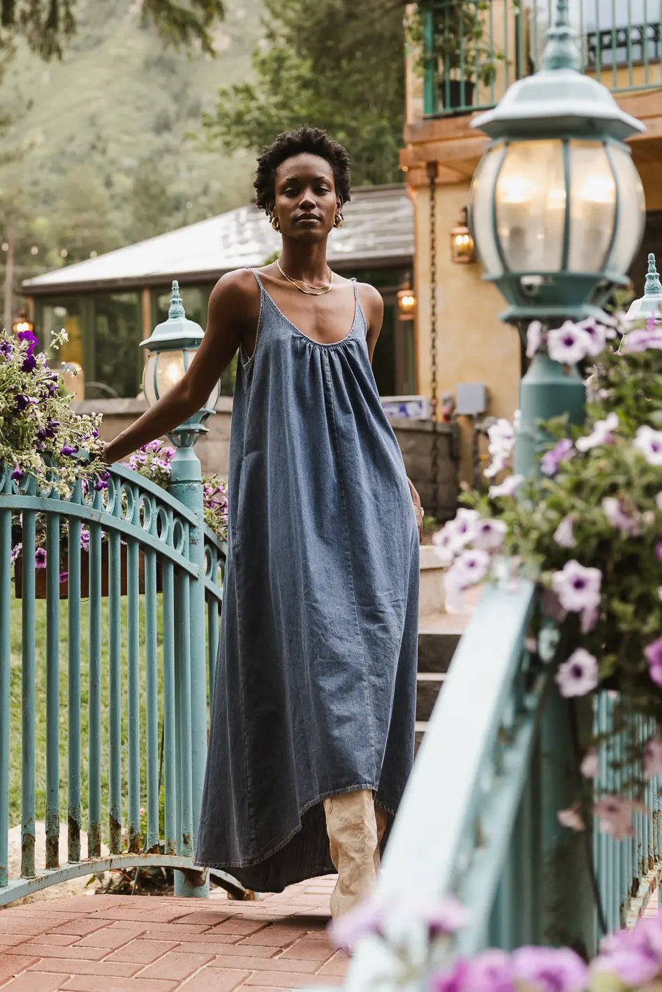 Best denim dresses for narrow waist--If it great on look from can you the high-Raya Denim Dress Best denim dresses for narrow waist--If it great on look from can you the high-Raya Denim Dress
