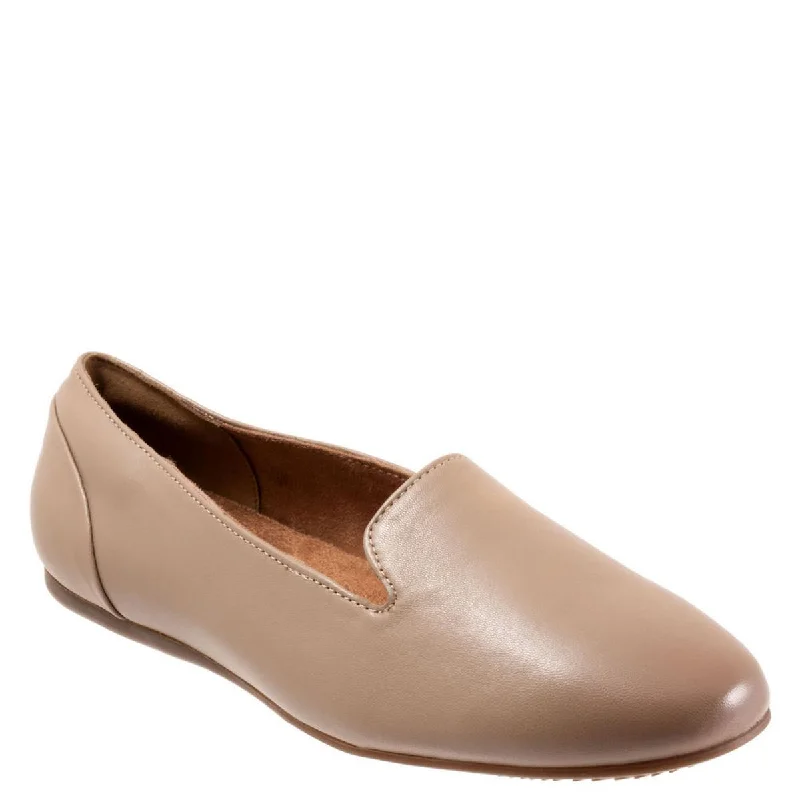 Trendy Chunky Heel Pumps for Casual Wear--SoftWalk Womens Shelby Leather Slip-On Loafers