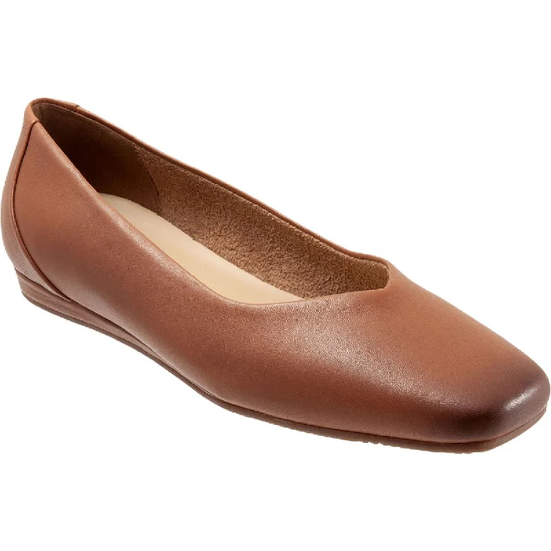 Versatile Heeled Sandals for Any Occasion---SoftWalk Womens Vellore Comfort Insole Flats